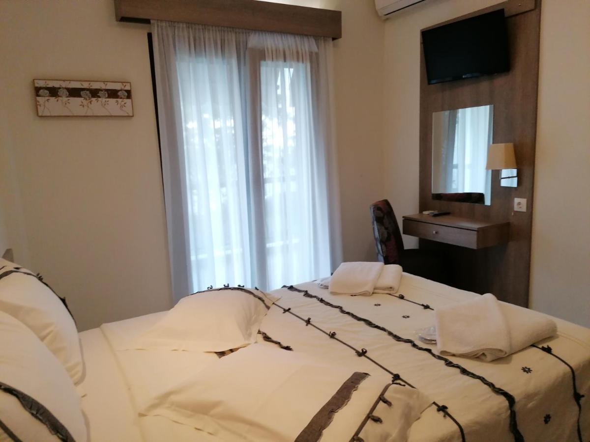 Karali Studios Nikiti  Luaran gambar